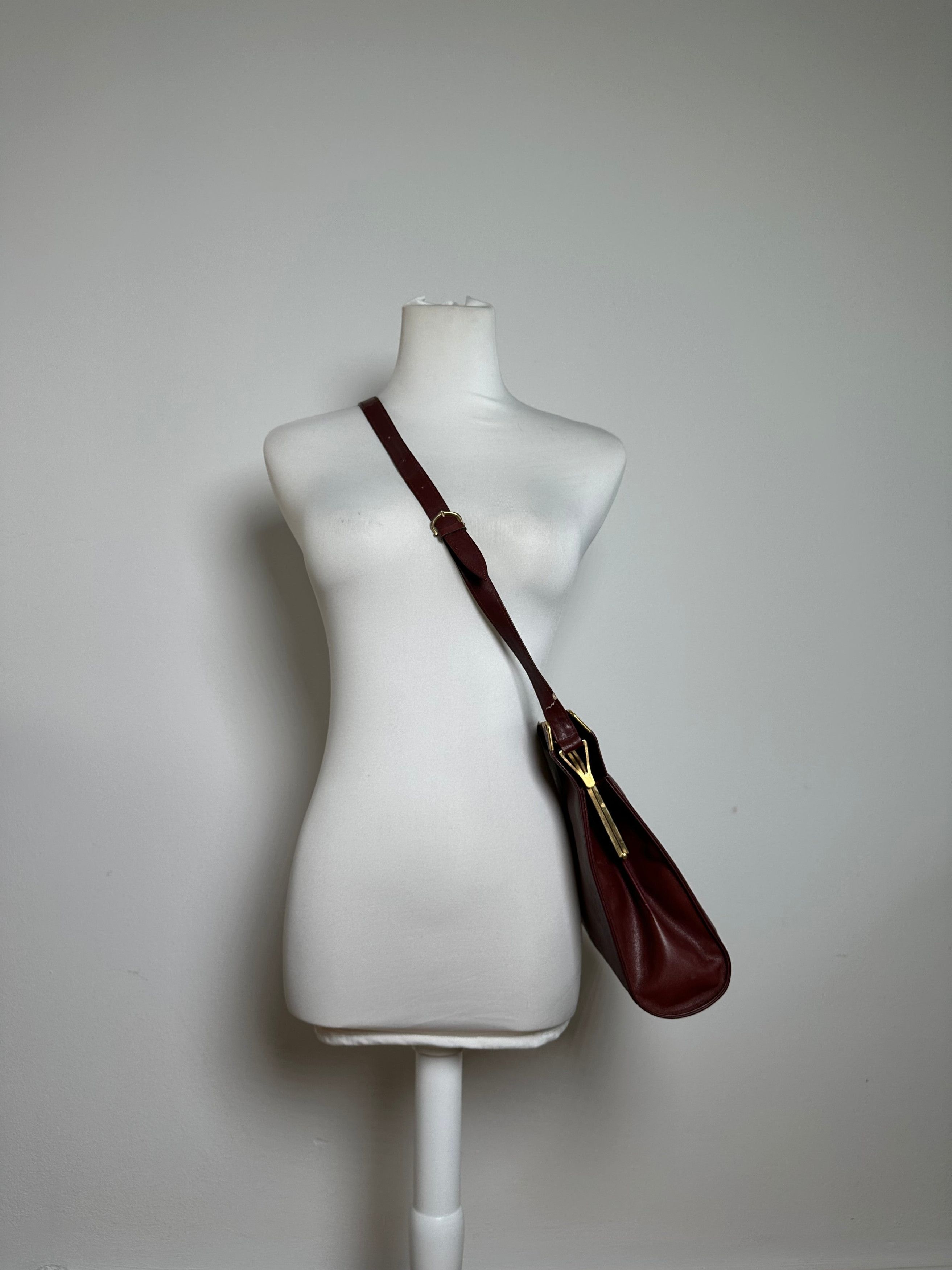 Cartier Vintage Must de Shoulder Bag Leather Bordeaux Size ONE SIZE - 9 Thumbnail