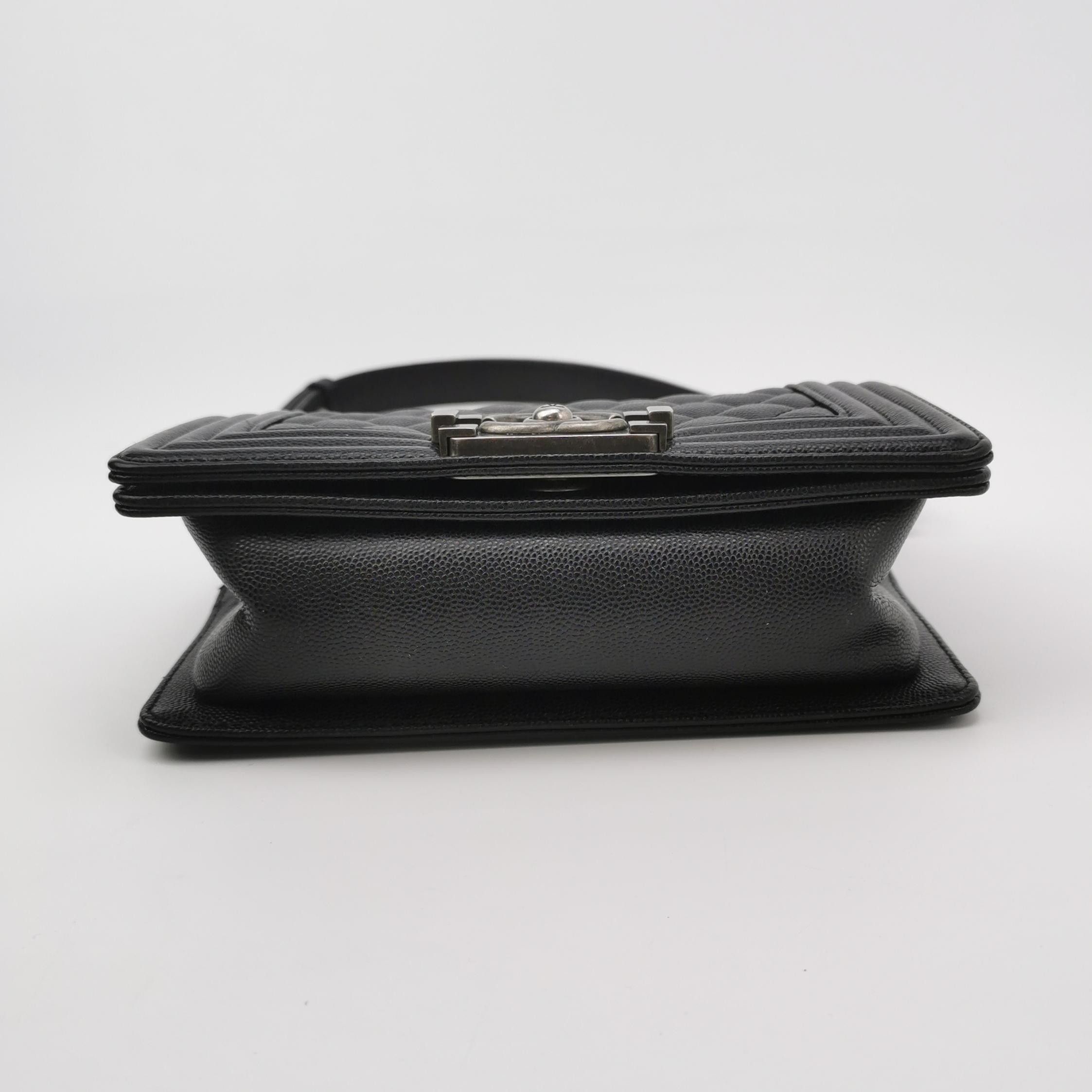 Chanel Chanel Women os Shoulder Bags Size ONE SIZE - 6 Thumbnail