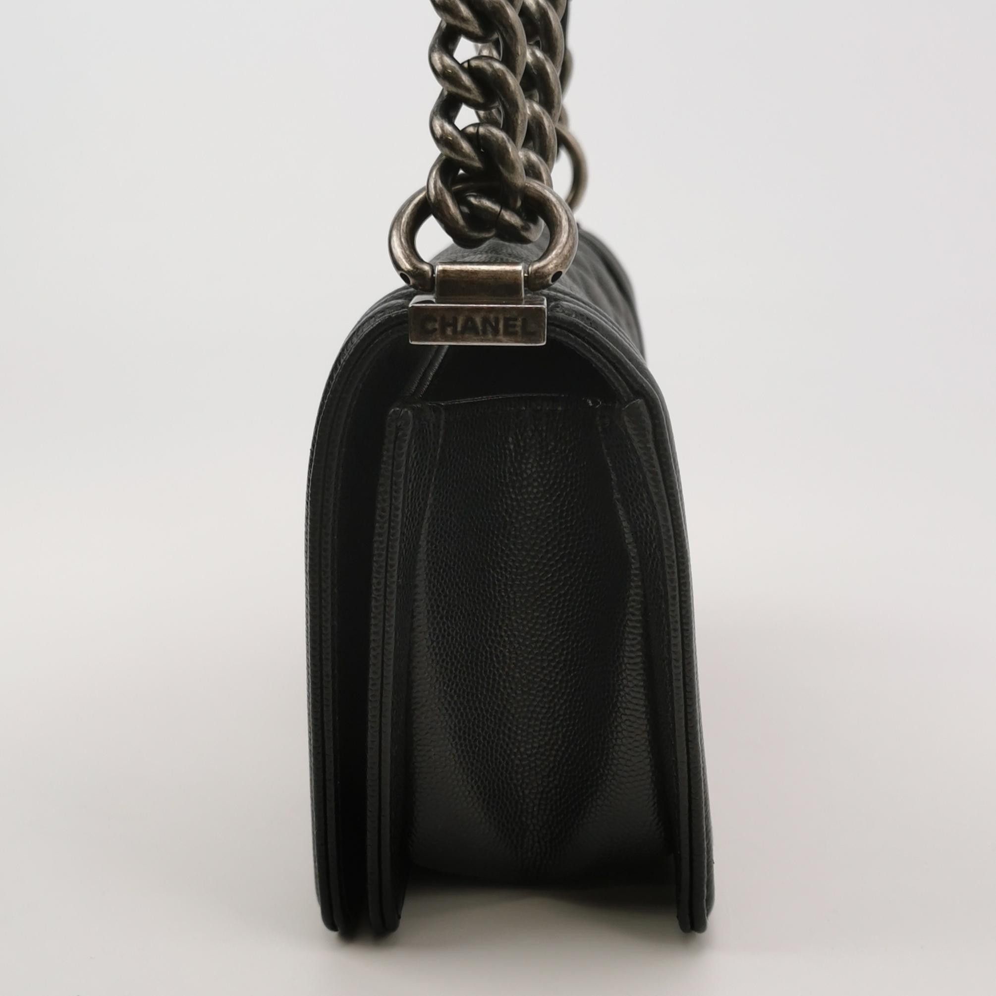 Chanel Chanel Women os Shoulder Bags Size ONE SIZE - 3 Thumbnail