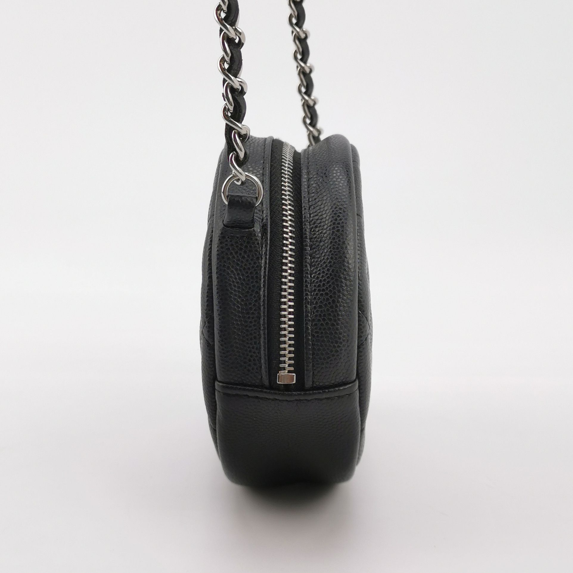 Chanel Chanel Women os Shoulder Bags Size ONE SIZE - 3 Thumbnail