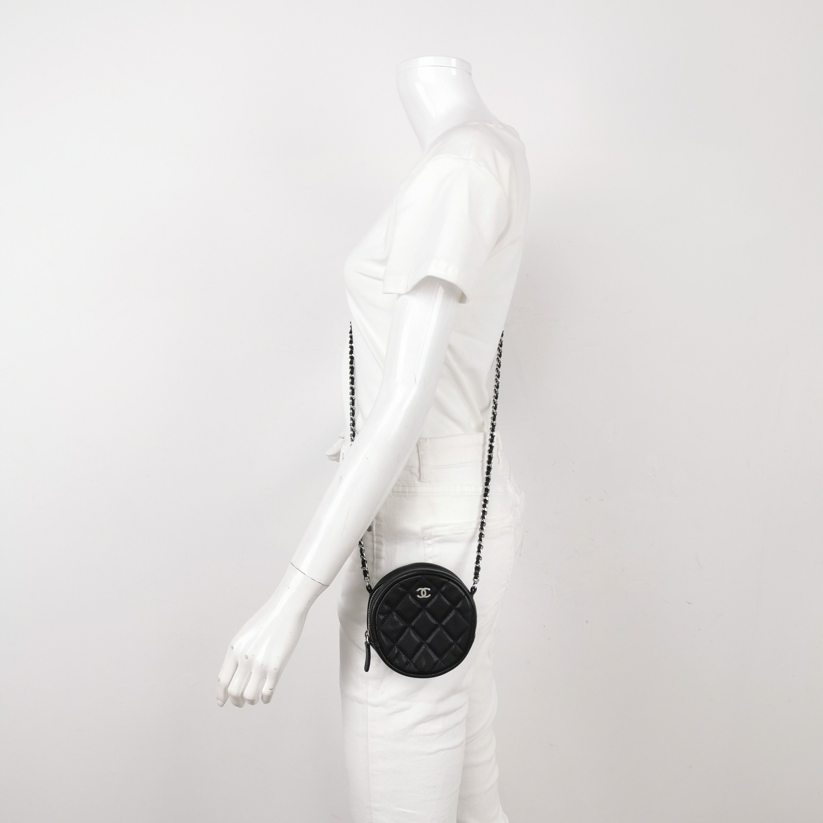 Chanel Chanel Women os Shoulder Bags Size ONE SIZE - 2 Thumbnail
