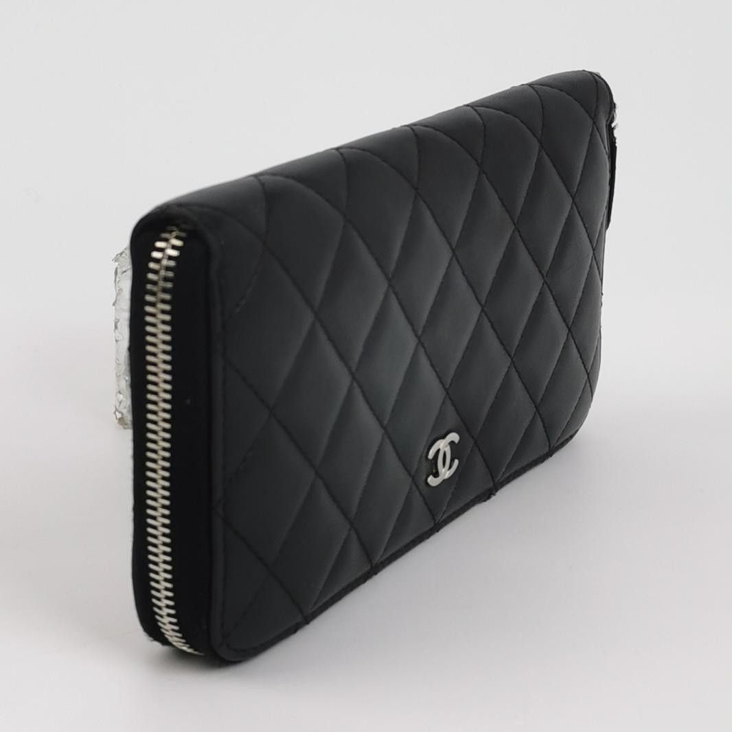 Chanel Chanel Women os Wallets Size ONE SIZE - 3 Thumbnail