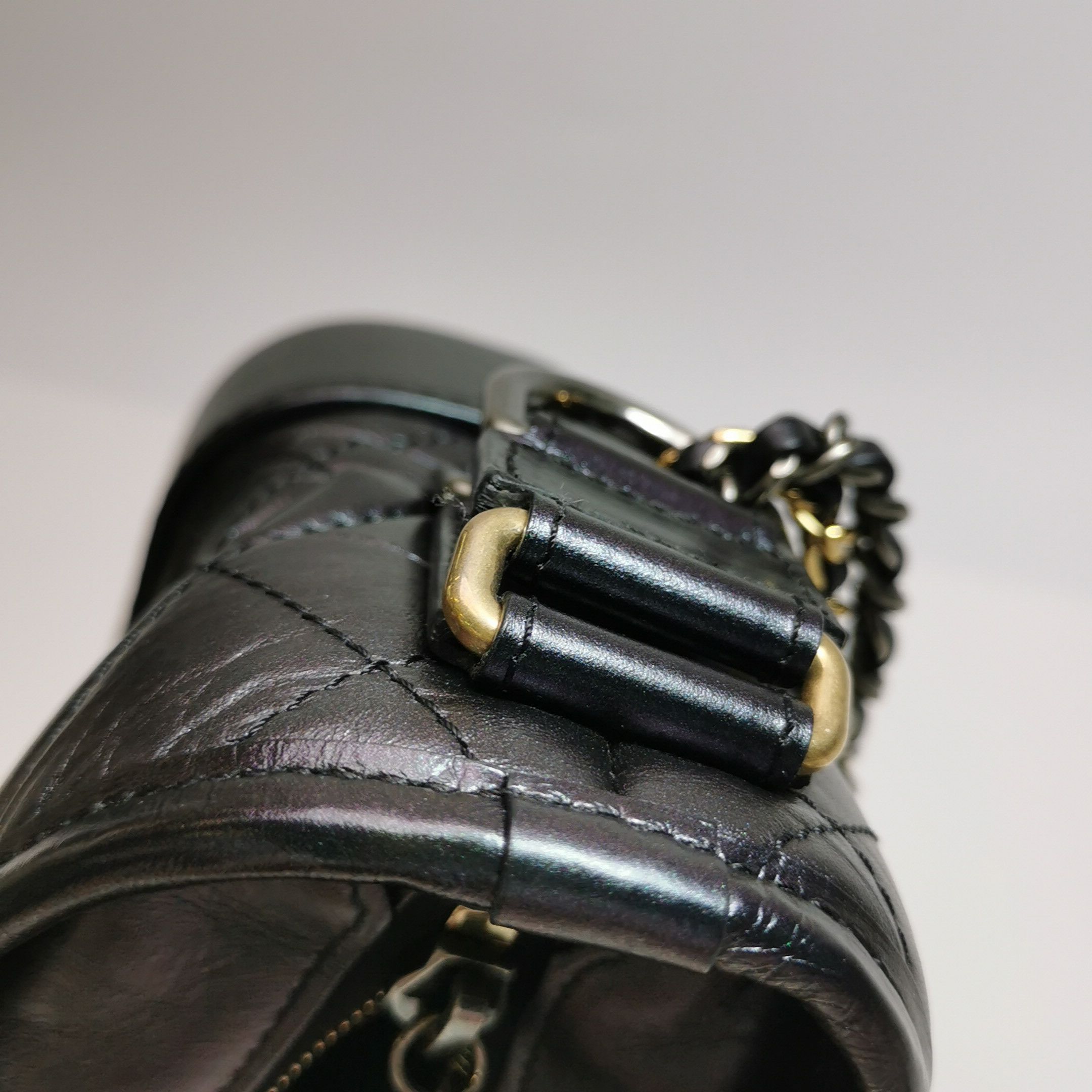 Chanel Chanel Women os Crossbody Bags Size ONE SIZE - 14 Thumbnail