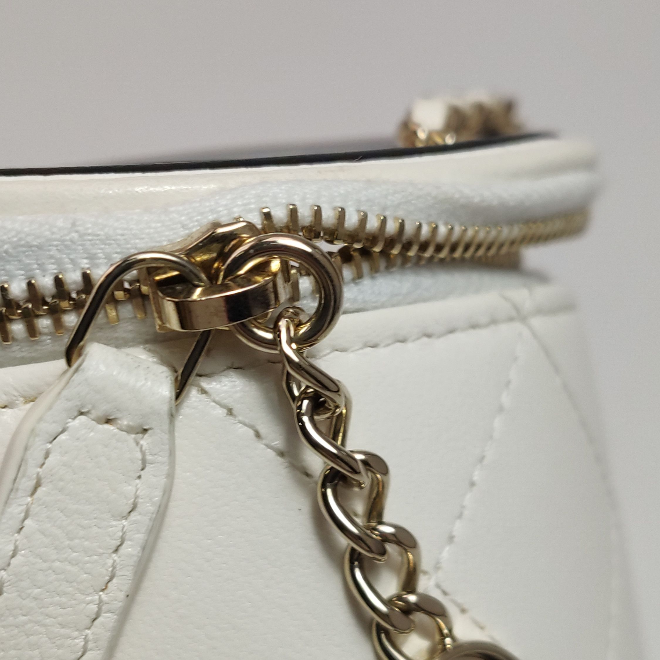 Chanel Chanel Women os Crossbody Bags Size ONE SIZE - 12 Thumbnail