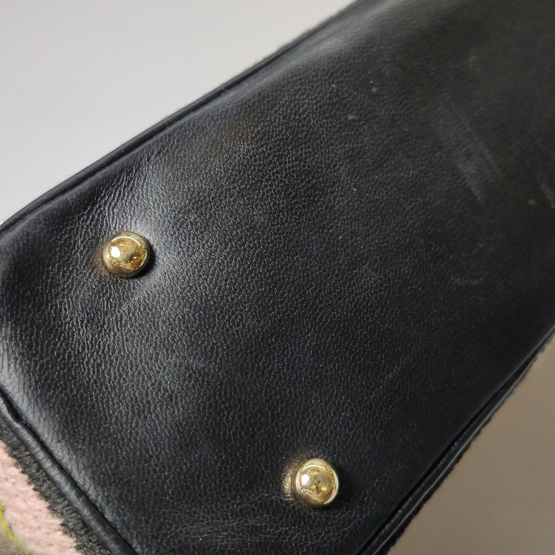 Chanel Chanel Women os Shoulder Bags Size ONE SIZE - 20 Thumbnail