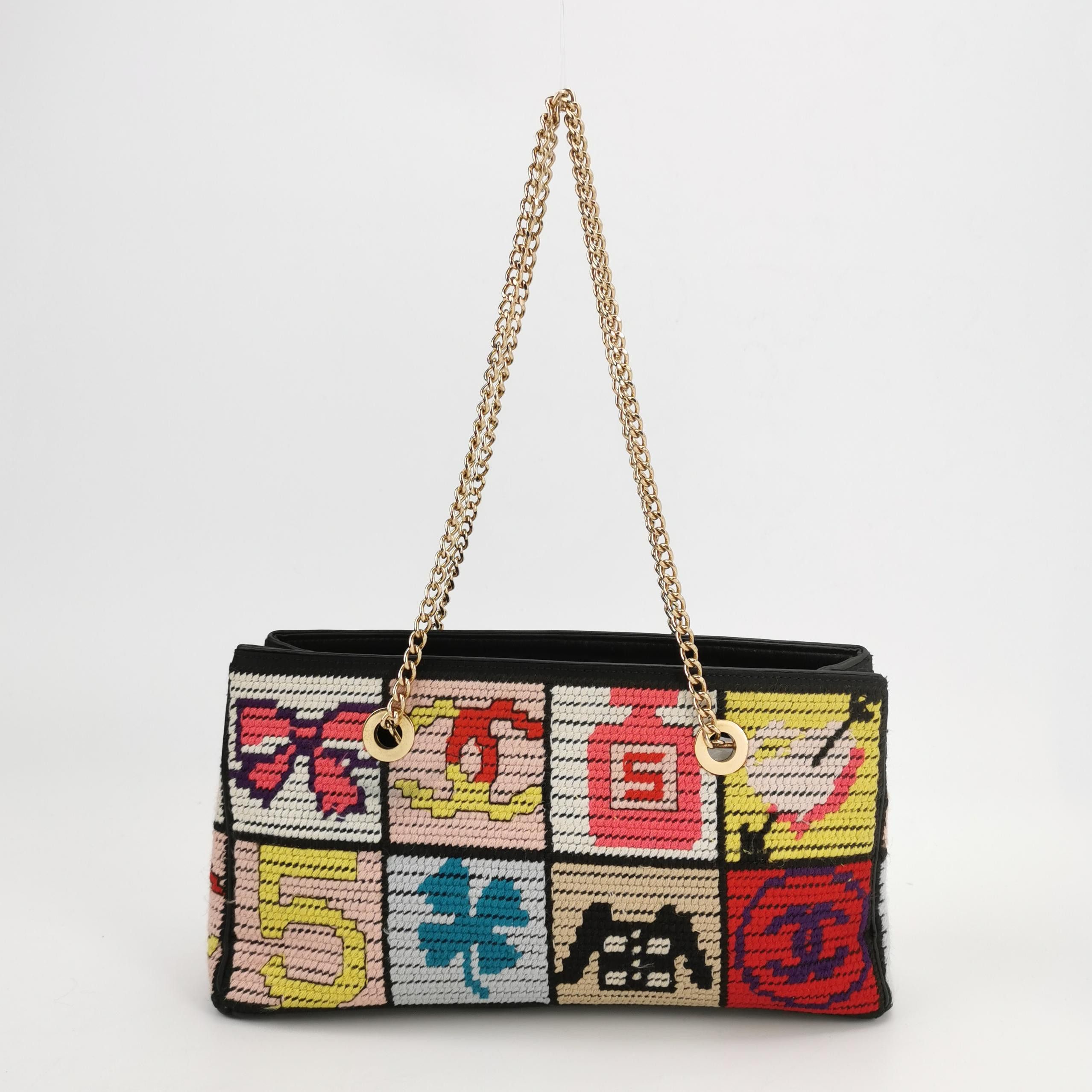 Chanel Chanel Women os Shoulder Bags Size ONE SIZE - 5 Thumbnail