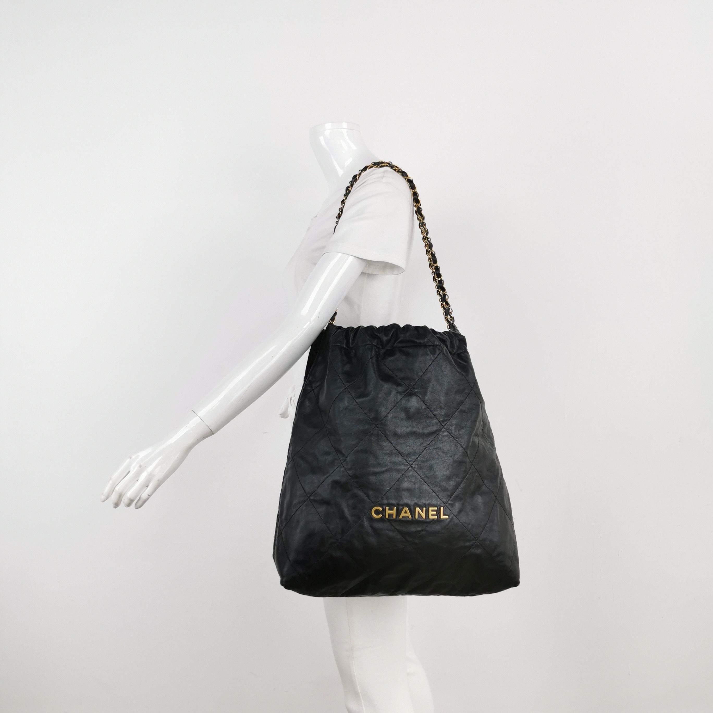 Chanel Chanel Women os Shoulder Bags Size ONE SIZE - 2 Thumbnail