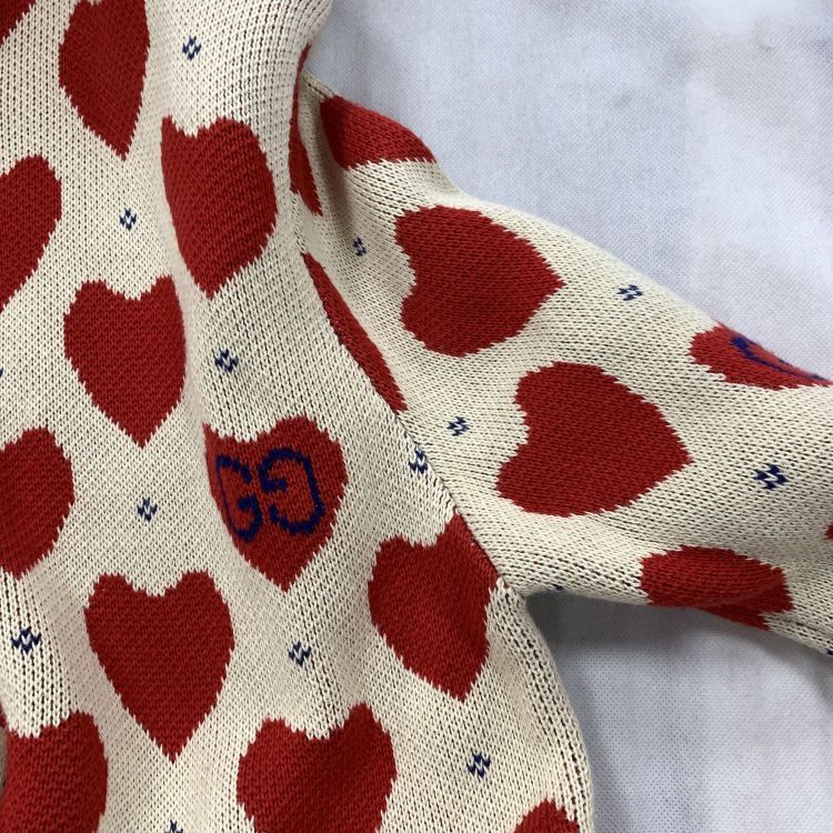 Gucci Gucci Heart Logo Knit Sweater M Size US M / EU 48-50 / 2 - 6 Thumbnail