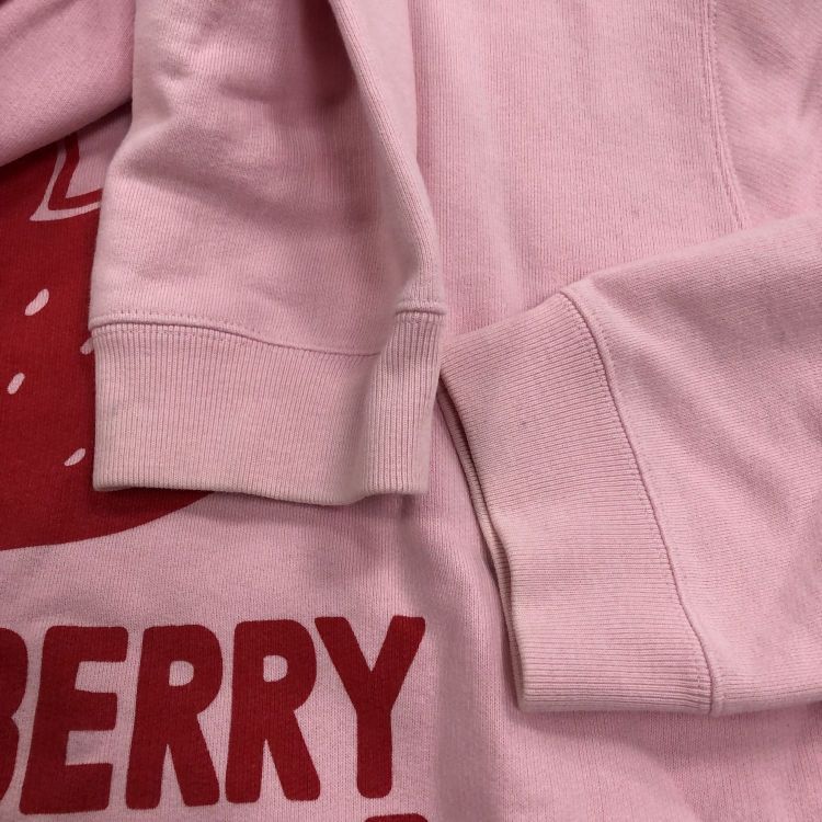 Gucci Gucci Strawberry Print Sweatshirt M Size US M / EU 48-50 / 2 - 8 Thumbnail