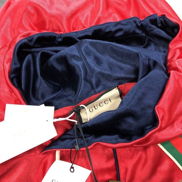 Gucci Gucci Logo Red Jersey Hoodie Size M Size US M / EU 48-50 / 2 - 6 Thumbnail