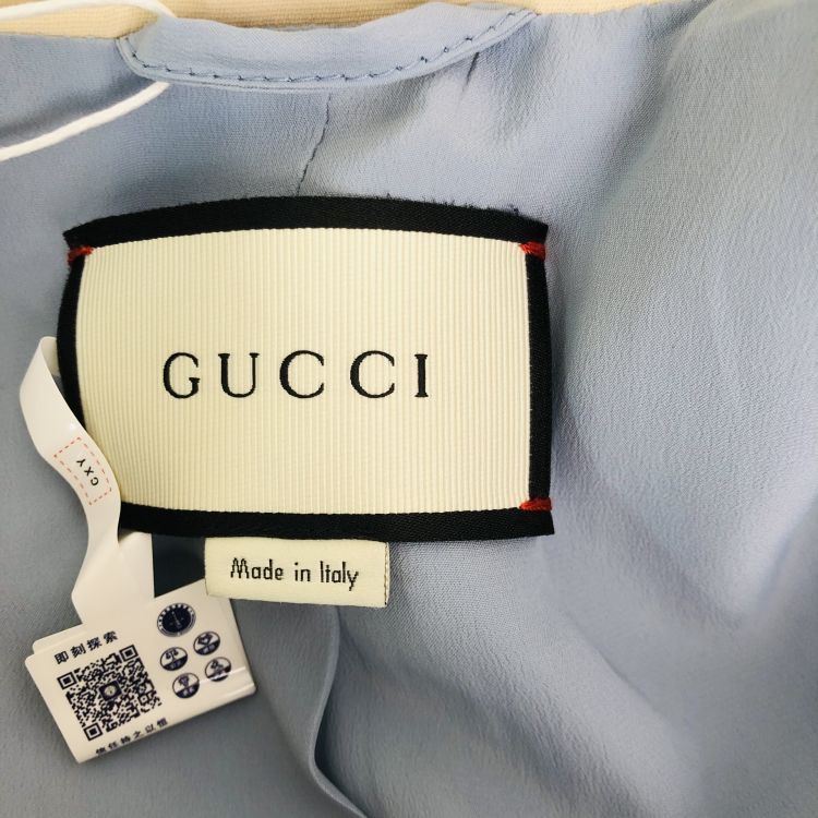 Gucci Gucci Pearl Button Ruffle Jacket Size 40 Size S / US 4 / IT 40 - 3 Thumbnail