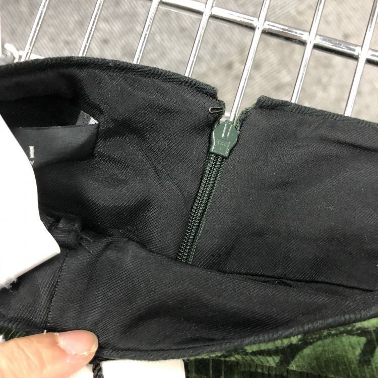 Gucci Gucci GG Logo Mini Skirt Size 42 Size 28" / US 6 / IT 42 - 7 Thumbnail