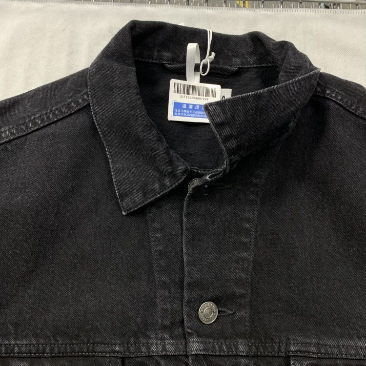 Balenciaga Balenciaga Crystal Logo Denim Jacket Size 34 Size XXS / US 00 / IT 34 - 7 Thumbnail