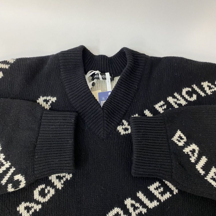 Balenciaga Balenciaga All-Over Logo Sweater XS Size XS / US 0-2 / IT 36-38 - 10 Thumbnail