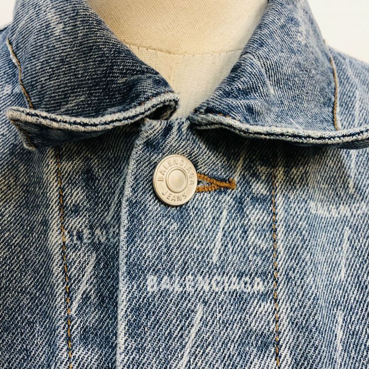 Balenciaga Balenciaga Logo Print Denim Jacket Size 34 Size XS / US 0-2 / IT 36-38 - 7 Thumbnail