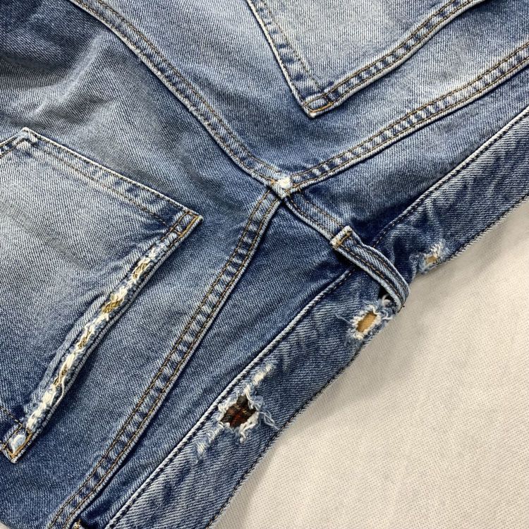Saint Laurent Paris Saint Laurent Distressed Denim Shorts Size 29 Size US 29 - 9 Thumbnail
