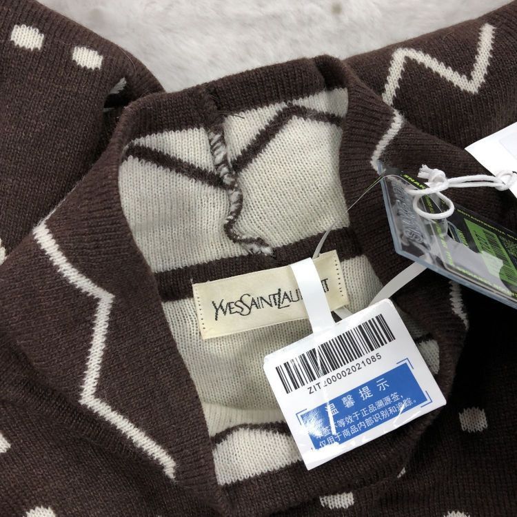 Yves Saint Laurent Yves Saint Laurent Geometric Pattern Sweater Size M Size M / US 6-8 / IT 42-44 - 5 Thumbnail