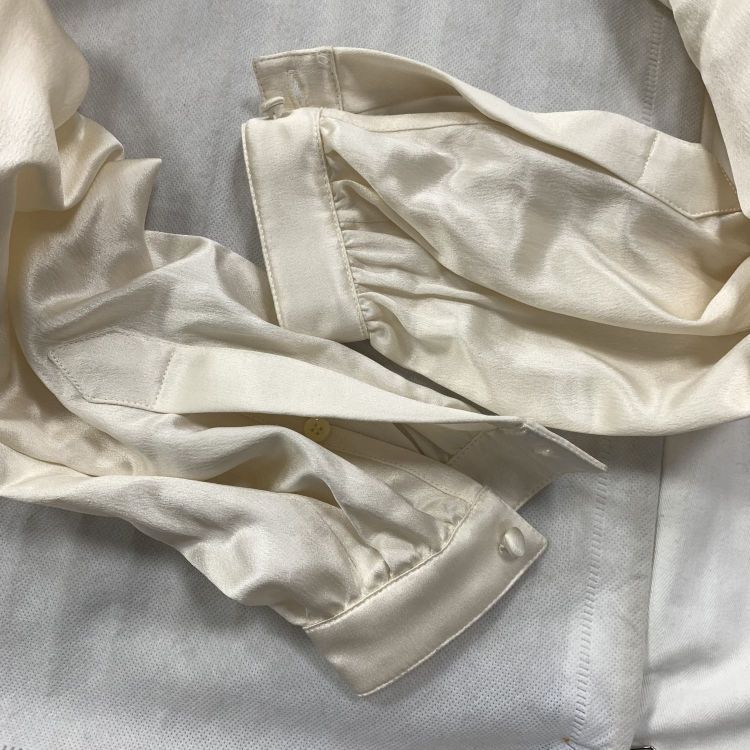 Saint Laurent Paris Saint Laurent Silk Button Up Blouse Size 34 Size XS / US 0-2 / IT 36-38 - 10 Thumbnail