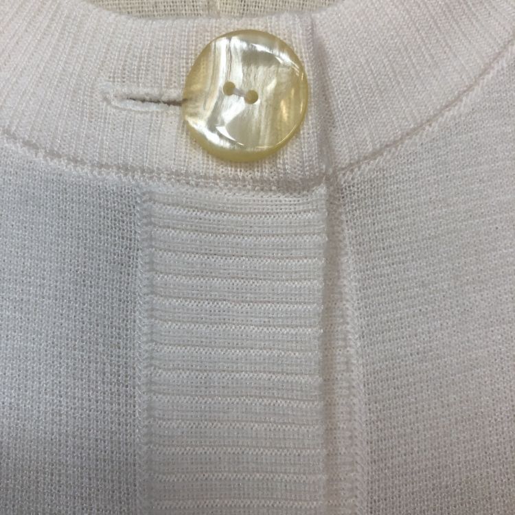 Yves Saint Laurent Yves Saint Laurent White Knit Button Cardigan Size L Size L / US 10 / IT 46 - 6 Thumbnail