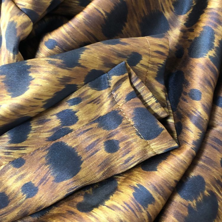 Saint Laurent Paris Saint Laurent Leopard Print Blouse Size 36 Size XS / US 0-2 / IT 36-38 - 6 Thumbnail