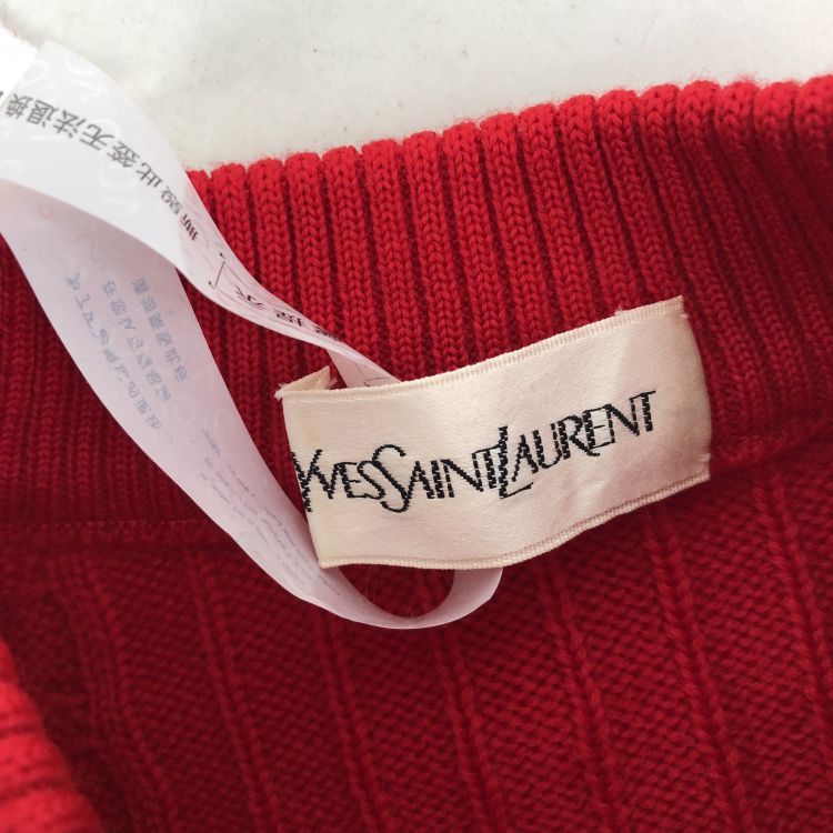 Yves Saint Laurent Yves Saint Laurent Red Cable Knit Sweater Size M Size M / US 6-8 / IT 42-44 - 7 Thumbnail