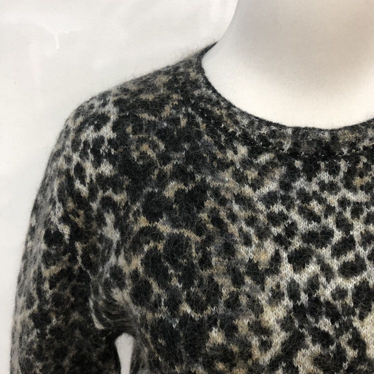 Saint Laurent Paris Saint Laurent Leopard Mohair Sweater Size S Size US S / EU 44-46 / 1 - 6 Thumbnail