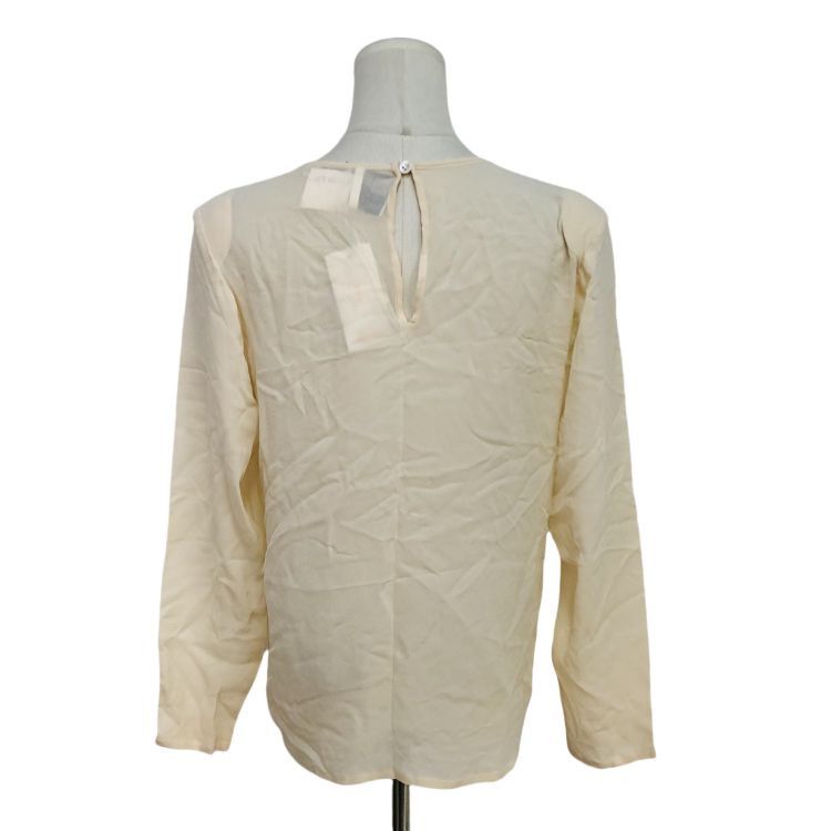 Yves Saint Laurent Yves Saint Laurent Rive Gauche Silk Blouse Size 36 Size XS / US 0-2 / IT 36-38 - 2 Thumbnail