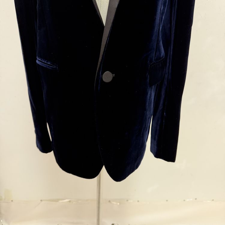 Saint Laurent Paris Saint Laurent Velvet Blazer Size F36 Size XS / US 0-2 / IT 36-38 - 9 Thumbnail