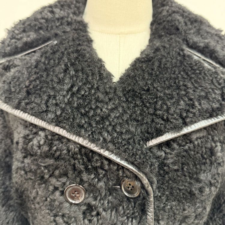 Saint Laurent Paris Saint Laurent Lamb Fur Coat Size S Size US S / EU 44-46 / 1 - 6 Thumbnail