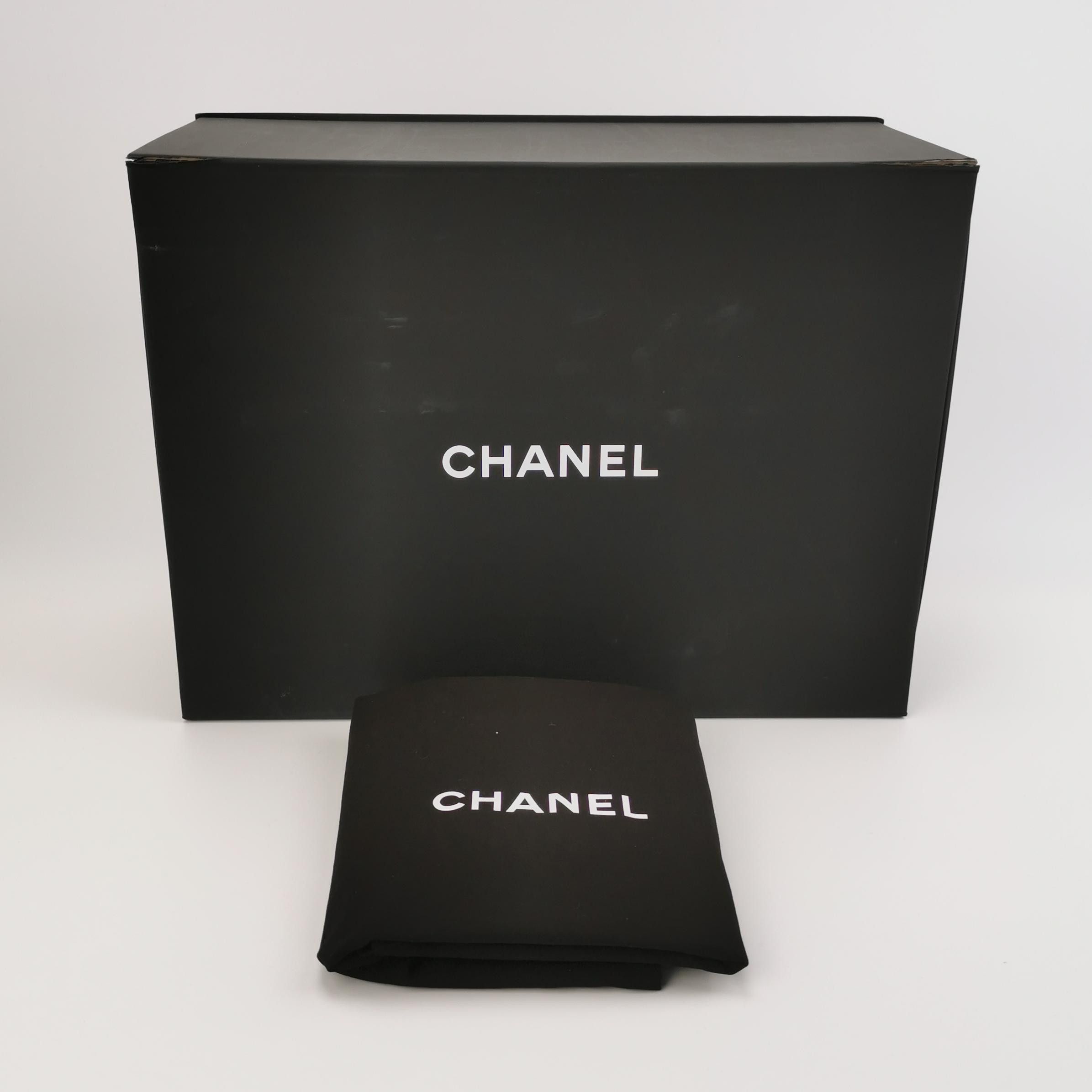 Chanel Chanel Women os Backpacks Size ONE SIZE - 9 Thumbnail