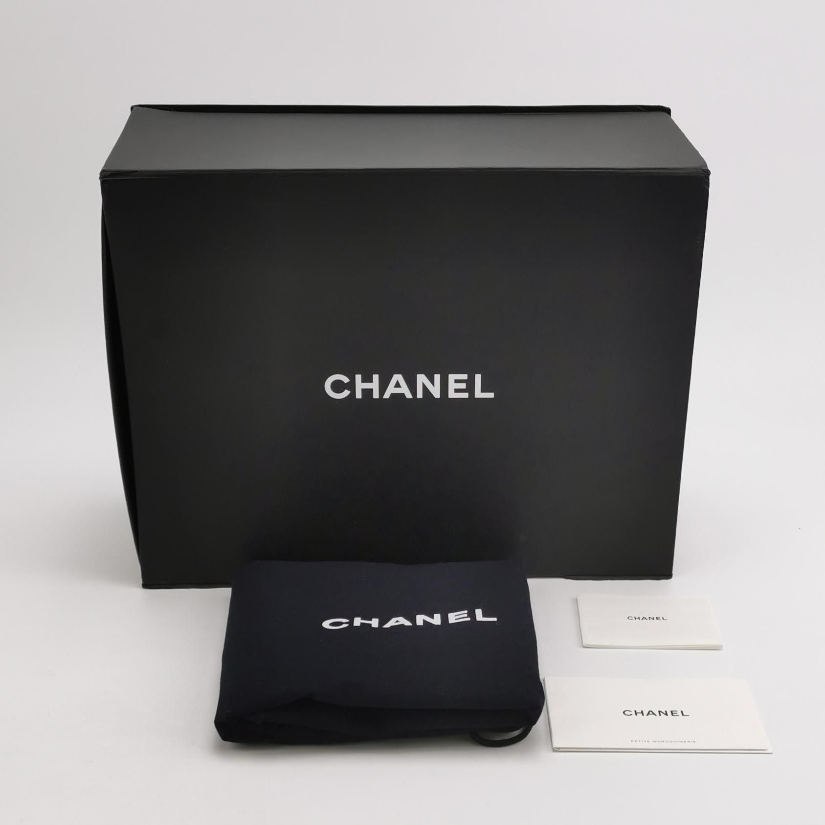 Chanel Chanel Women os Shoulder Bags Size ONE SIZE - 9 Thumbnail