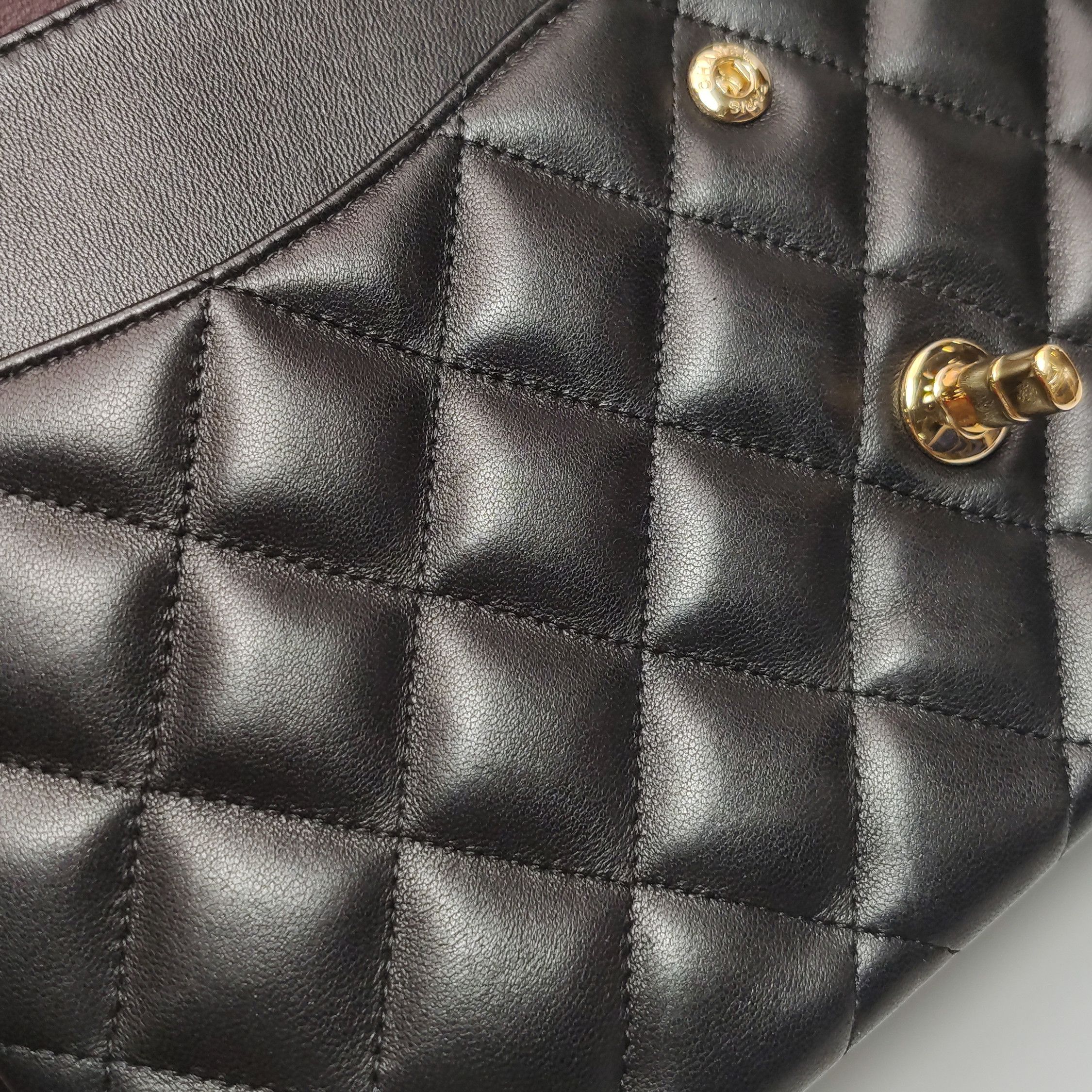 Chanel Chanel Women os Shoulder Bags Size ONE SIZE - 16 Thumbnail