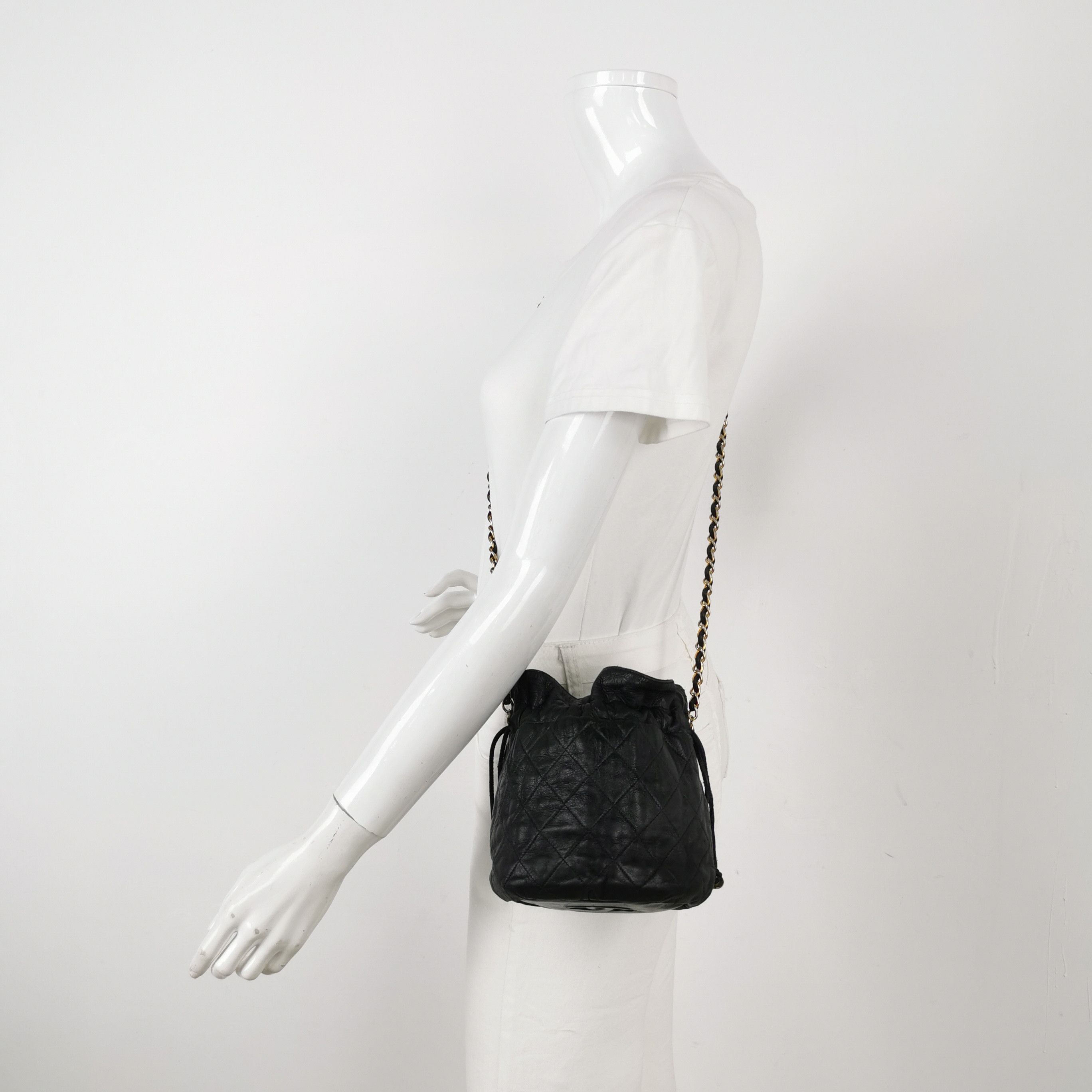 Chanel Chanel Women os Crossbody Bags Size ONE SIZE - 2 Thumbnail