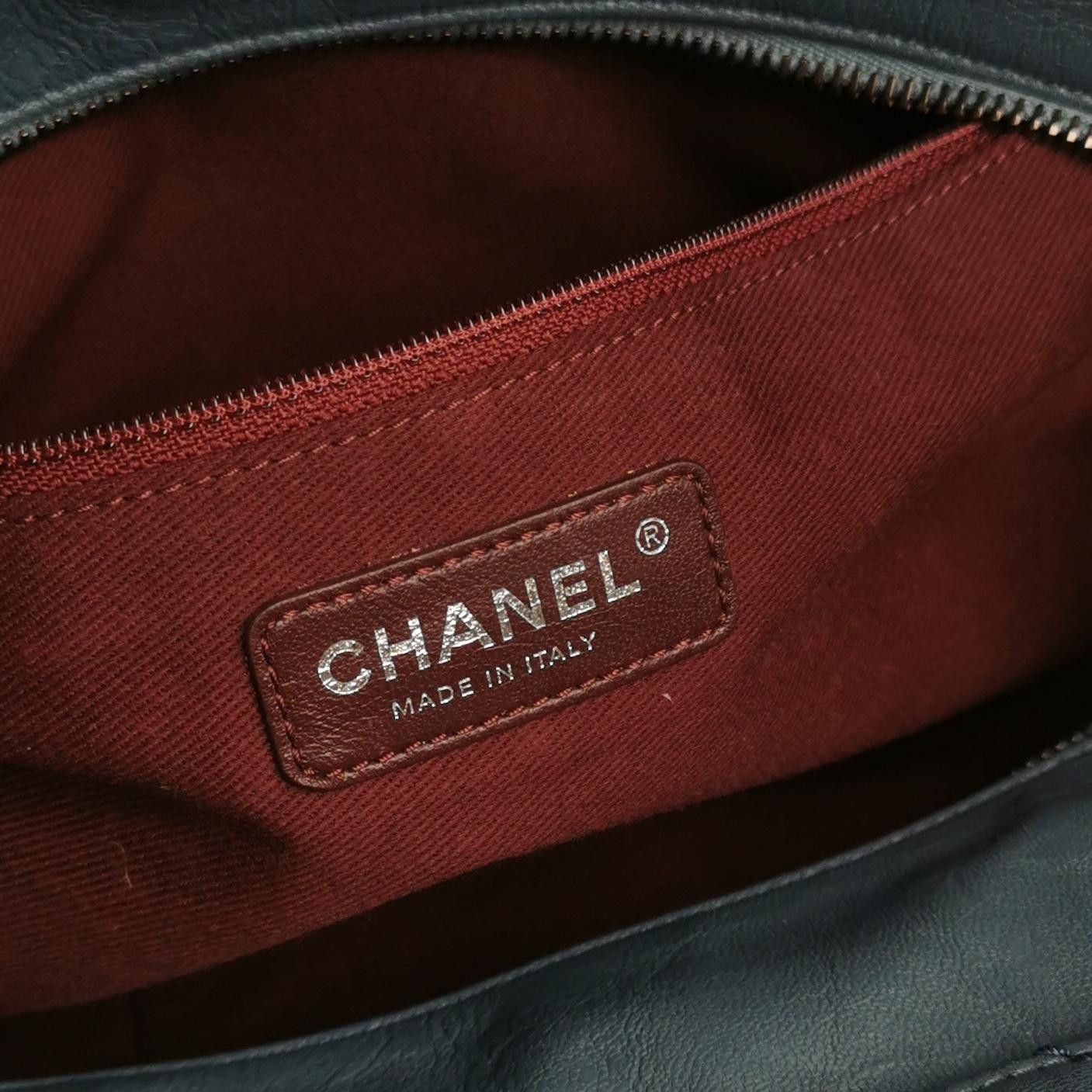 Chanel Chanel Women os Shoulder Bags Size ONE SIZE - 8 Thumbnail