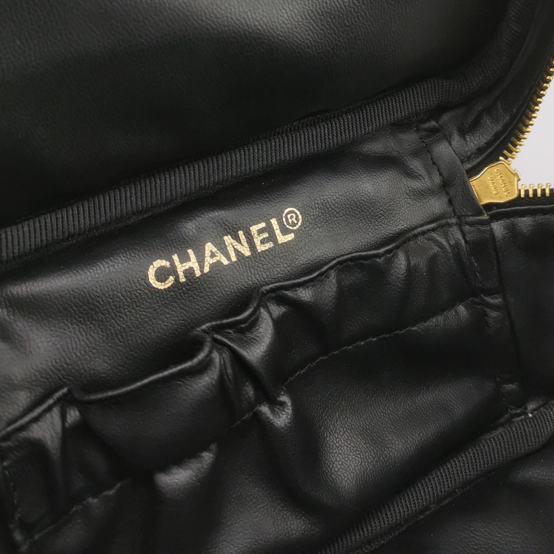 Chanel Chanel Women os Tote Bags Size ONE SIZE - 8 Thumbnail