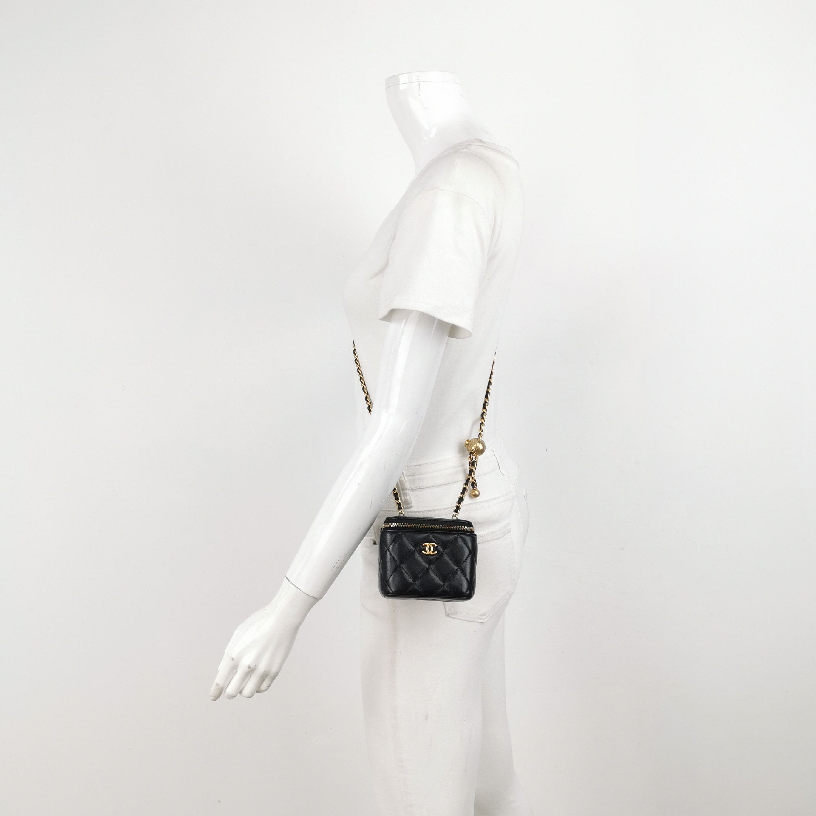 Chanel Chanel Women os Crossbody Bags Size ONE SIZE - 2 Thumbnail