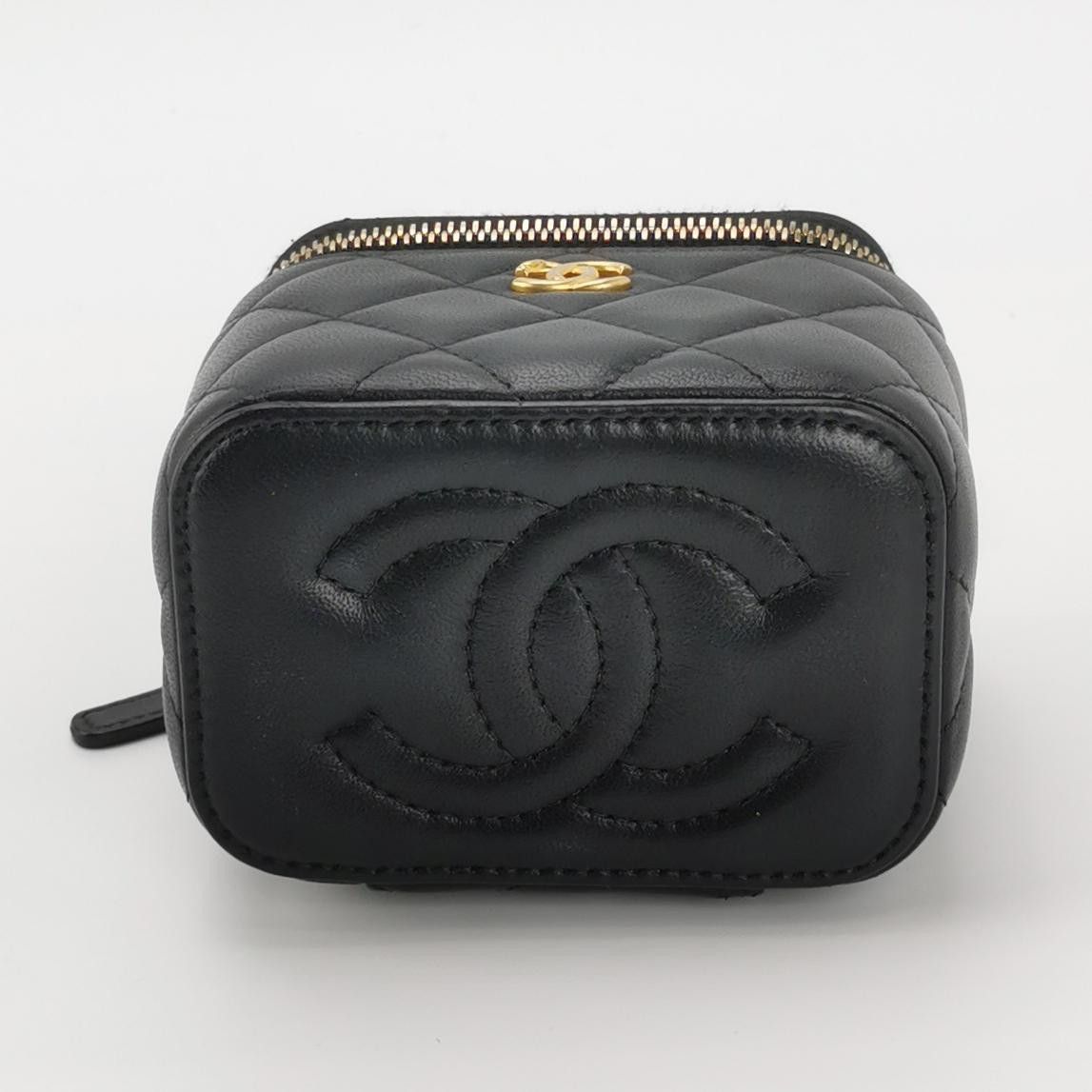 Chanel Chanel Women os Crossbody Bags Size ONE SIZE - 6 Thumbnail