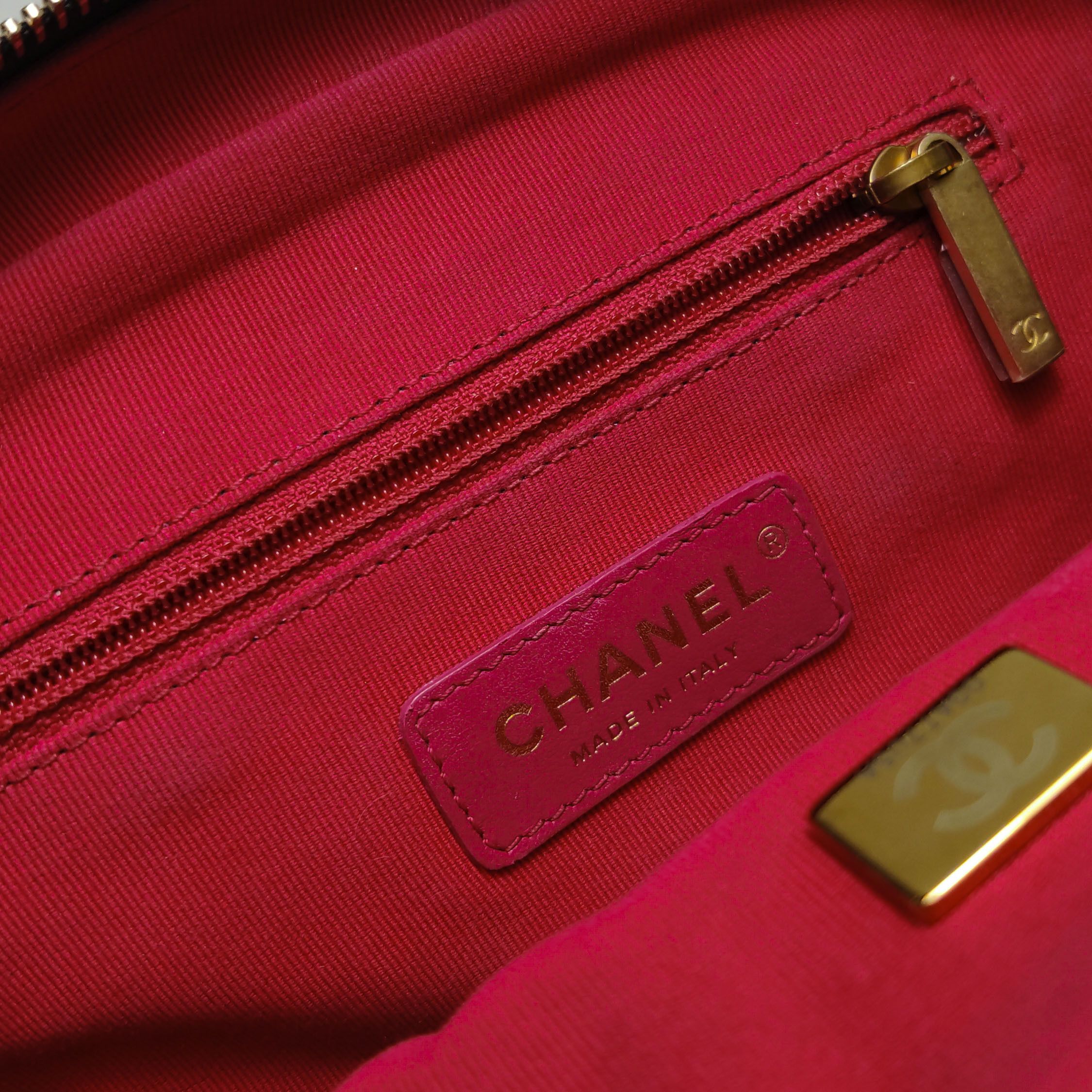 Chanel Chanel Women os Backpacks Size ONE SIZE - 9 Thumbnail