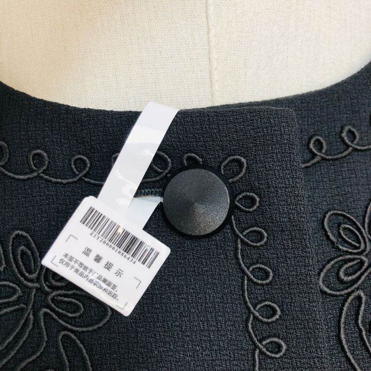 Yves Saint Laurent Yves Saint Laurent Black Embroidered Jacket Size M Size M / US 6-8 / IT 42-44 - 6 Thumbnail