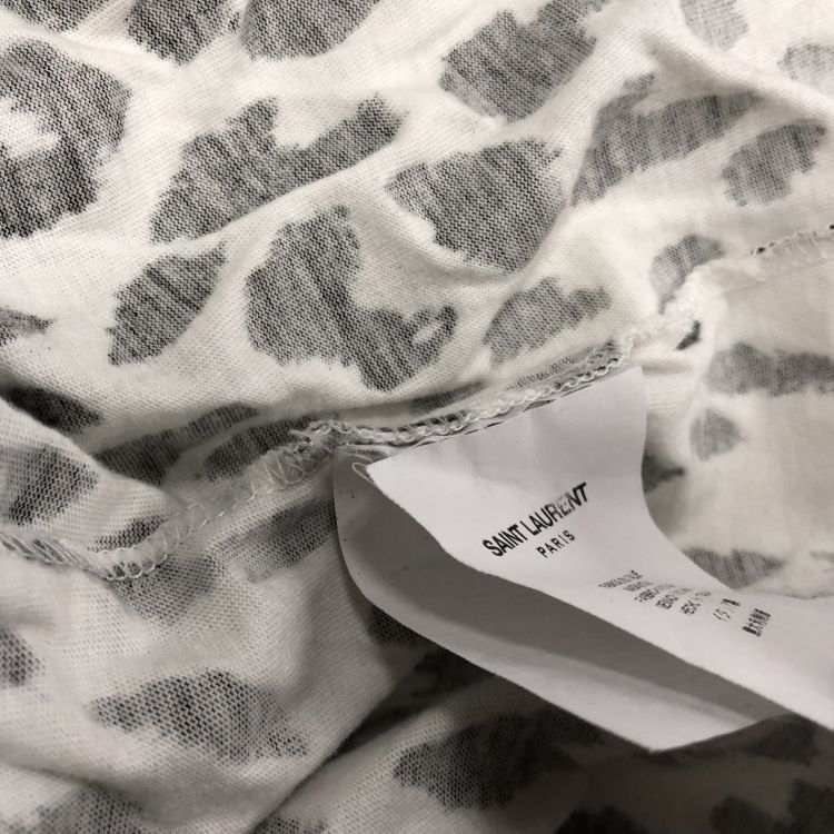 Saint Laurent Paris Saint Laurent Leopard Print T-Shirt Size M Size US M / EU 48-50 / 2 - 5 Thumbnail