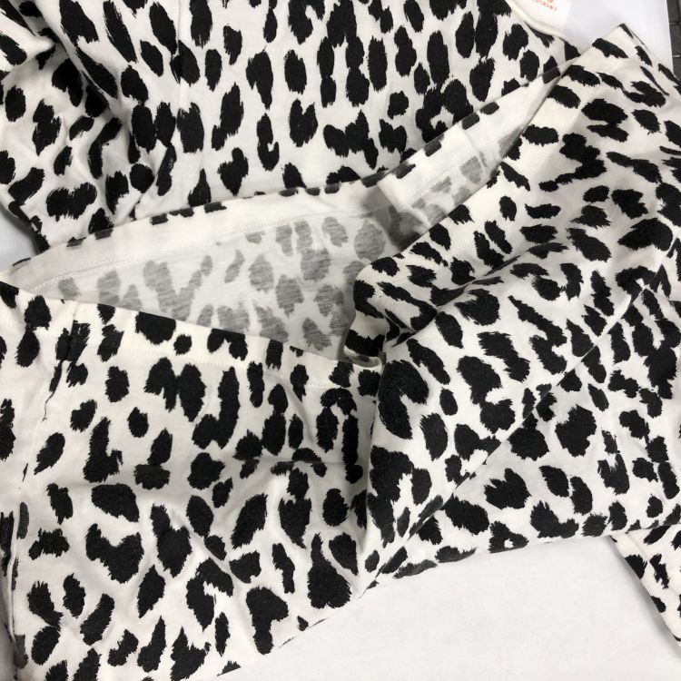 Saint Laurent Paris Saint Laurent Leopard Print T-Shirt Size M Size US M / EU 48-50 / 2 - 9 Thumbnail