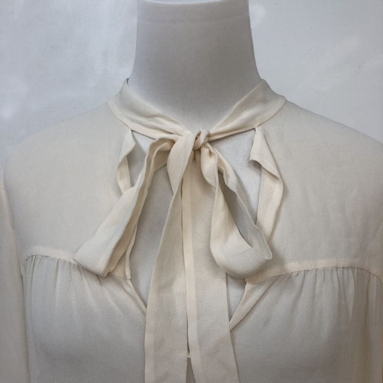 Saint Laurent Paris Saint Laurent Silk Tie Neck Blouse Size 36 Size XS / US 0-2 / IT 36-38 - 6 Thumbnail