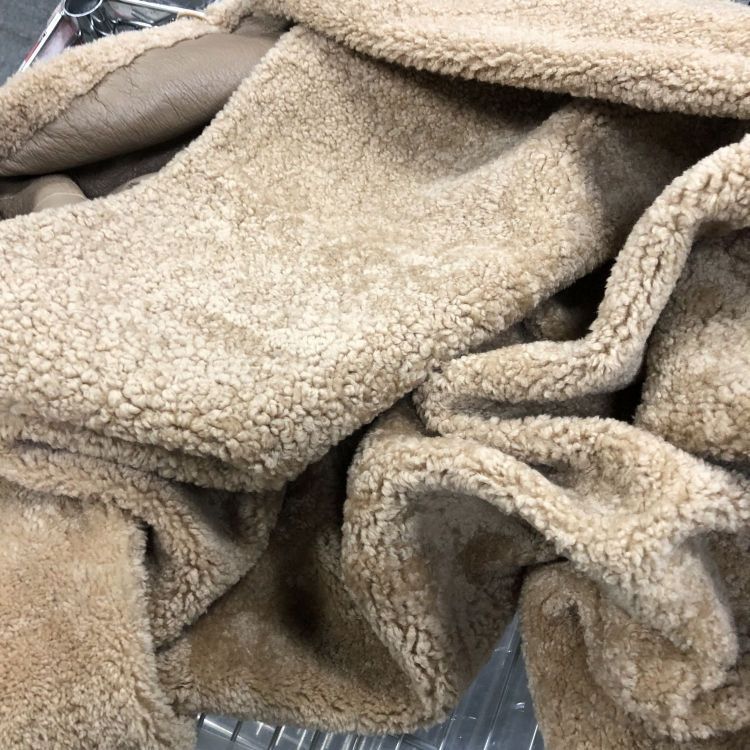Prada Prada Shearling Hooded Jacket Size 42 Size M / US 6-8 / IT 42-44 - 9 Thumbnail