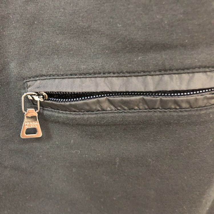 Prada Prada Black Zip Pocket Tank Top Size S Size S / US 4 / IT 40 - 4 Thumbnail