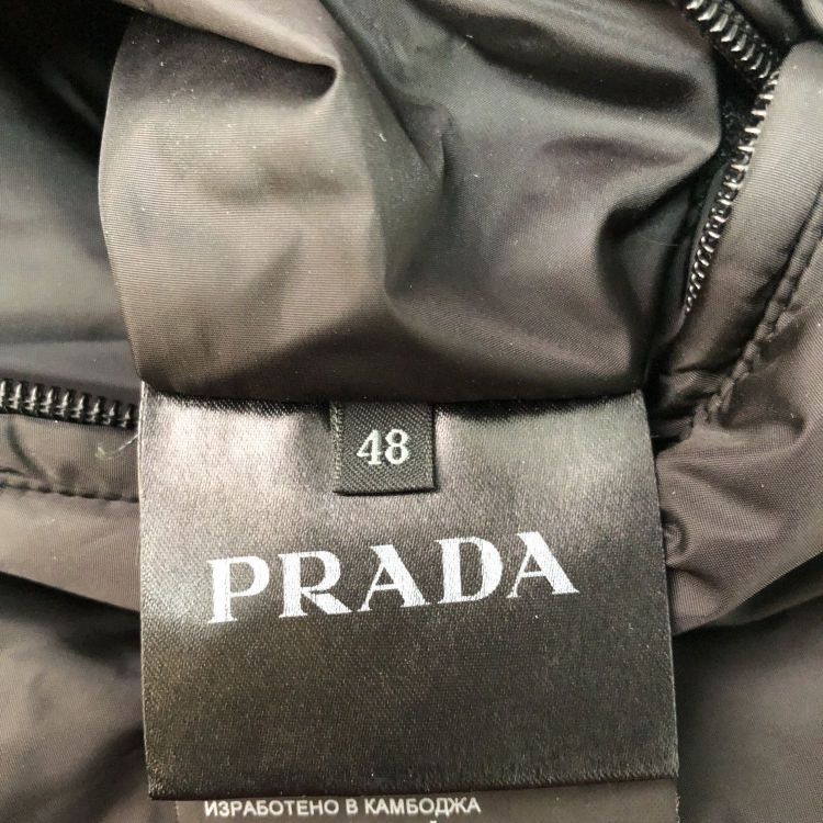Prada Prada Quilted Hooded Jacket Size 48 Size US M / EU 48-50 / 2 - 5 Thumbnail