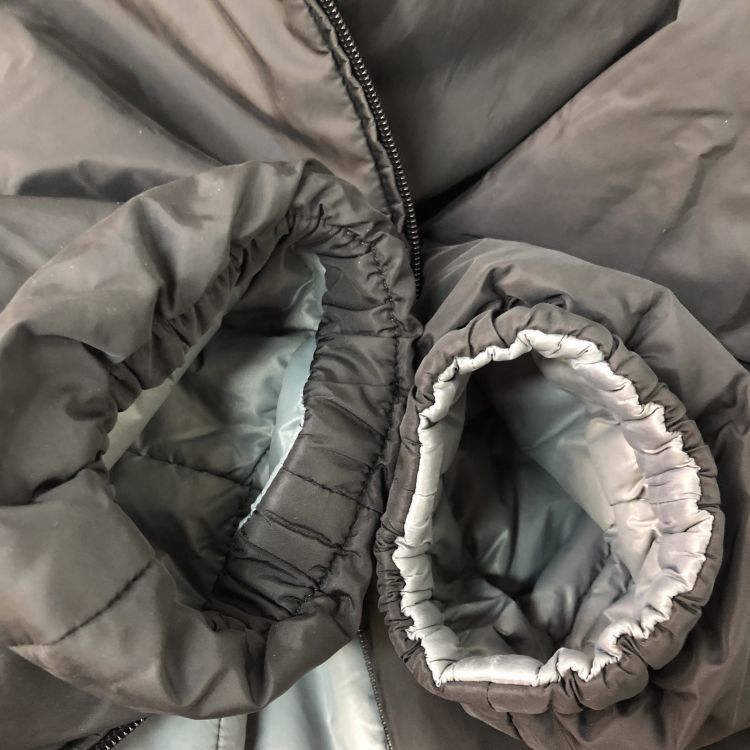 Prada Prada Quilted Hooded Jacket Size 48 Size US M / EU 48-50 / 2 - 17 Thumbnail
