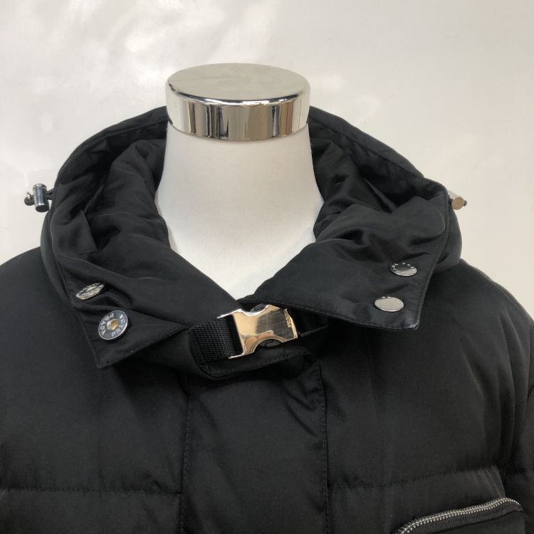 Prada Prada Re-Nylon Triangle Pocket Down Jacket Size 36 Size XS / US 0-2 / IT 36-38 - 8 Thumbnail