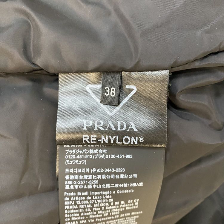 Prada Prada Re-Nylon Hooded Puffer Coat Size 38 Size XS / US 0-2 / IT 36-38 - 4 Thumbnail