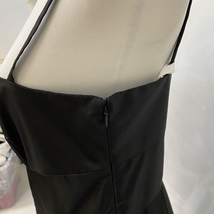 Prada Prada Black Midi Dress Size 42S Size M / US 6-8 / IT 42-44 - 8 Thumbnail