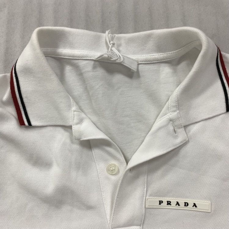 Prada Prada Logo Patch Polo Shirt Size S Size US S / EU 44-46 / 1 - 6 Thumbnail